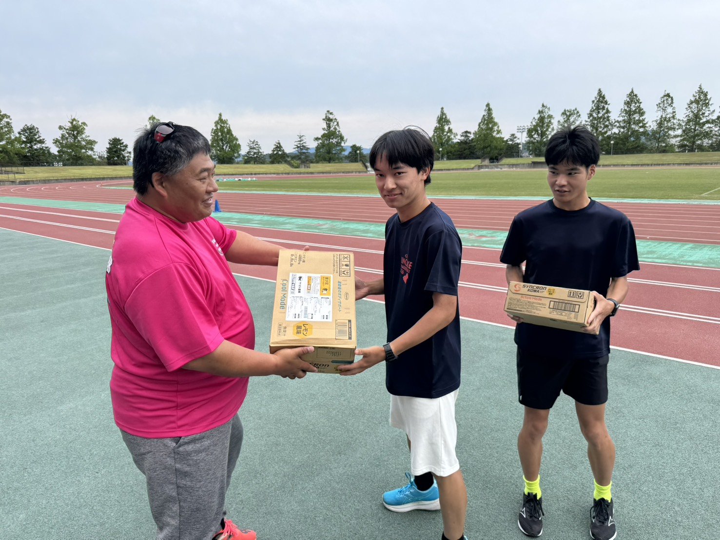飲料メーカーのシンクロンコーワスポーツ応援フェア